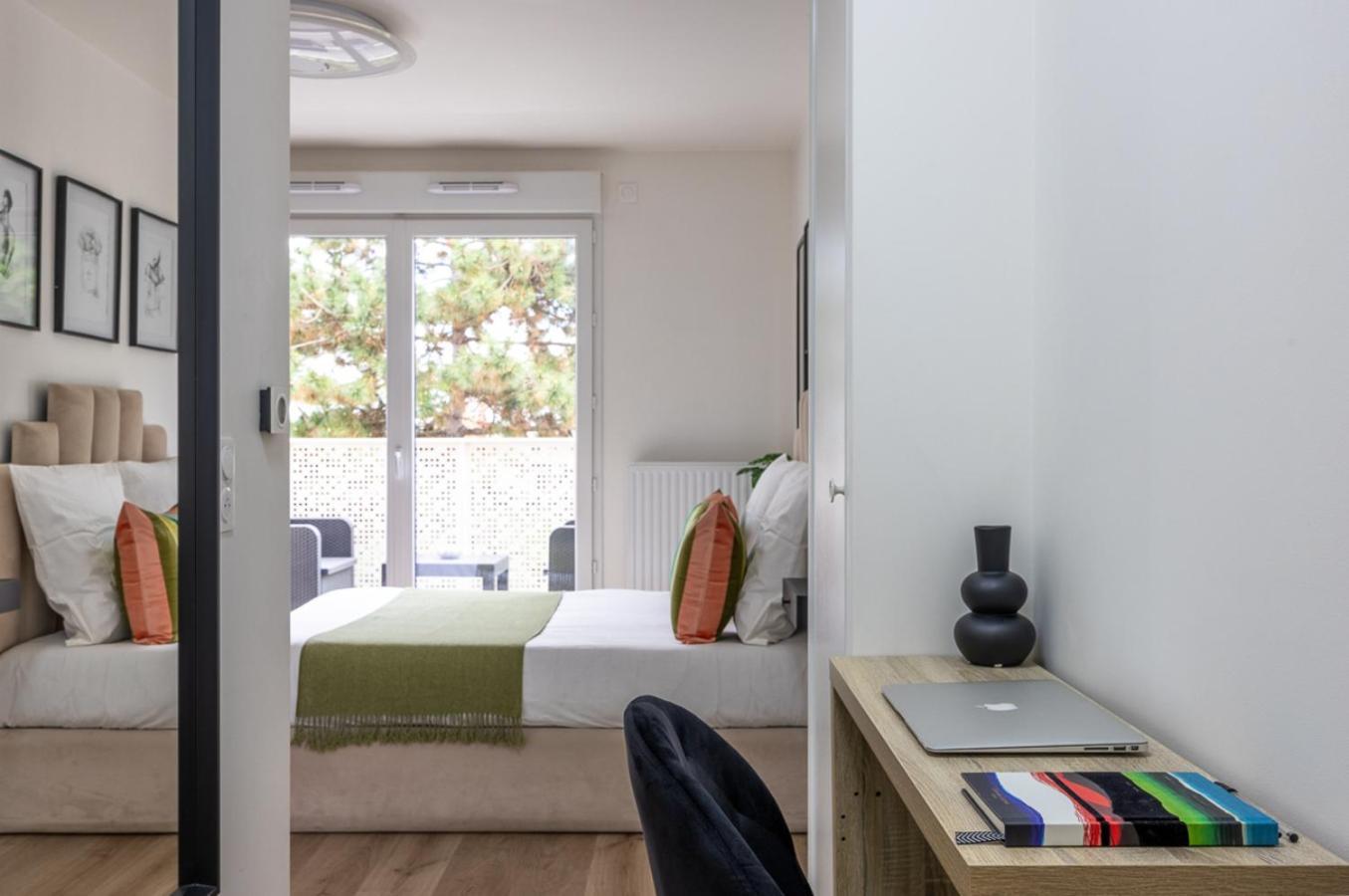 Studio Entre Paris & Disneyland Noisy-le-Grand Buitenkant foto